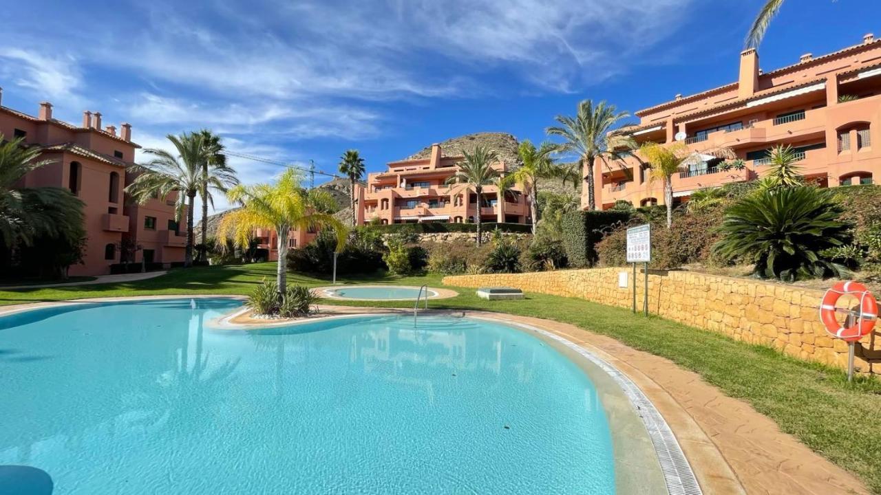Luxyry Apartament Benidorm ฟีเนสตรัต ภายนอก รูปภาพ