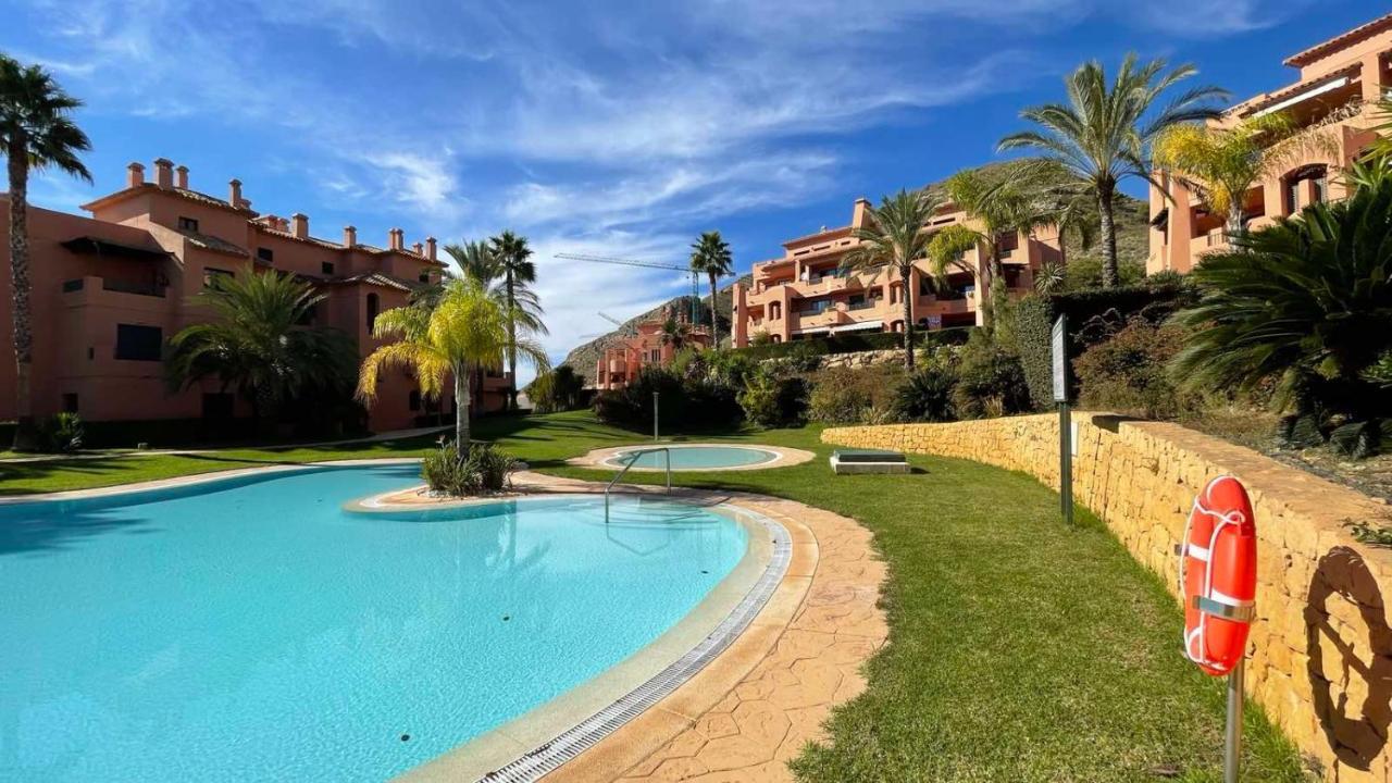 Luxyry Apartament Benidorm ฟีเนสตรัต ภายนอก รูปภาพ