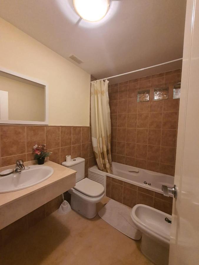 Luxyry Apartament Benidorm ฟีเนสตรัต ภายนอก รูปภาพ
