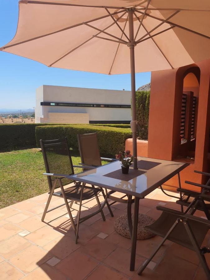 Luxyry Apartament Benidorm ฟีเนสตรัต ภายนอก รูปภาพ